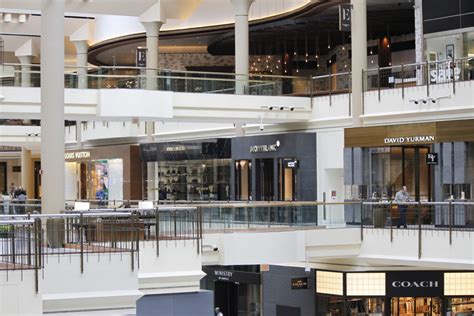 tysons galleria stores